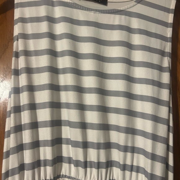 Striped and Floral Maxi Dress - Picture 4 of 8